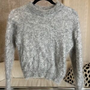 Aritzia Wilfred Grey Women’s Sweater